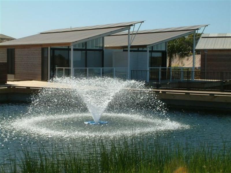 Caves Coastal Bar & Bungalows Caves Beach Esterno foto