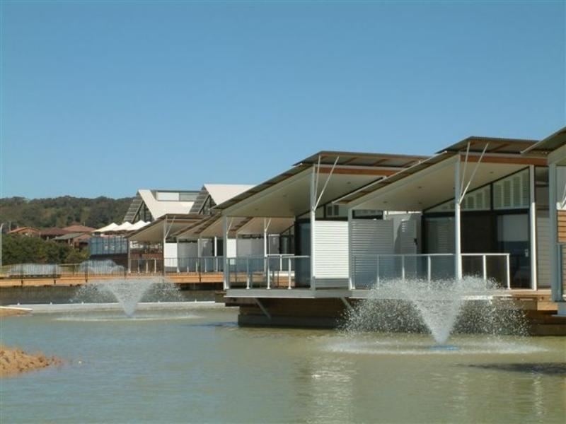 Caves Coastal Bar & Bungalows Caves Beach Esterno foto